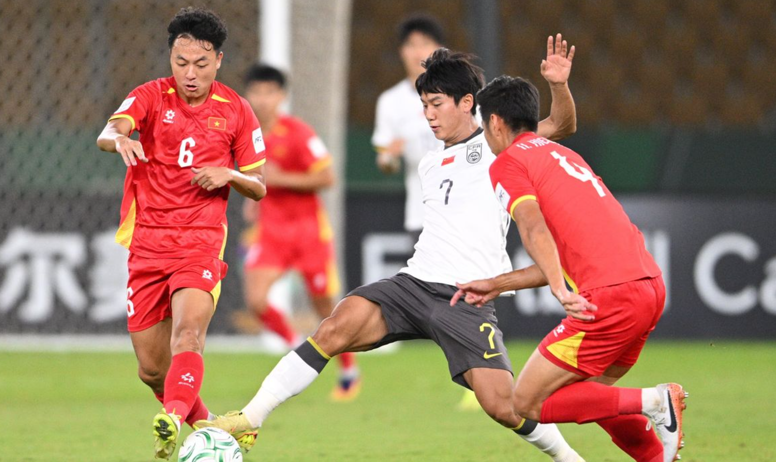 Kaiyun APP-从2-1到0-1！中国队先赢后输日本 亚洲杯冠军希望大 决赛赛程如下