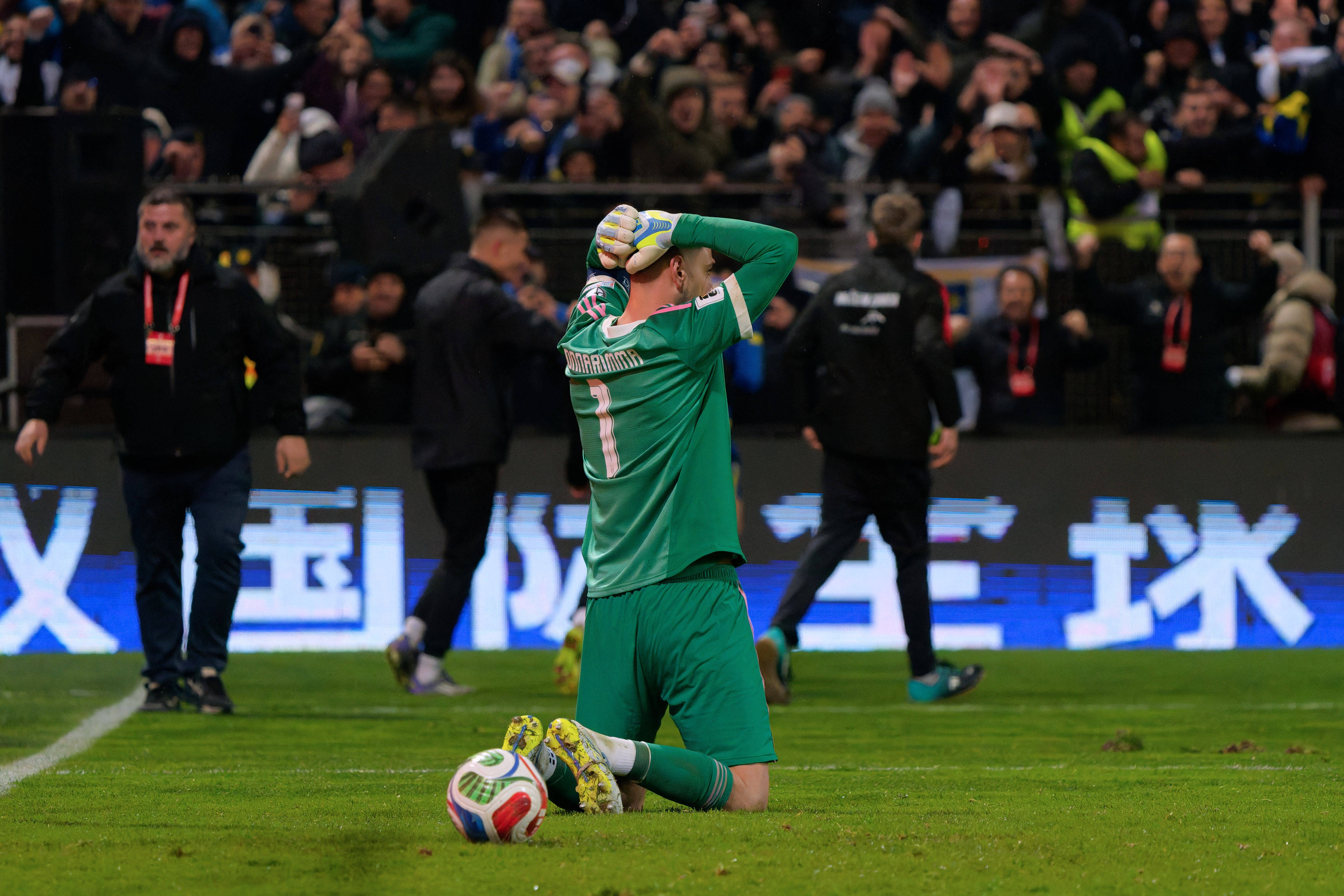 开云入口-多纳鲁马谈意大利无缘世界杯：必须坚强继续前行，我们会再次强大